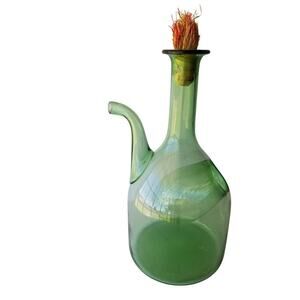 Italian Style Green Glass Wine Decanter Aerator Pitcher Straw Stopper MCM